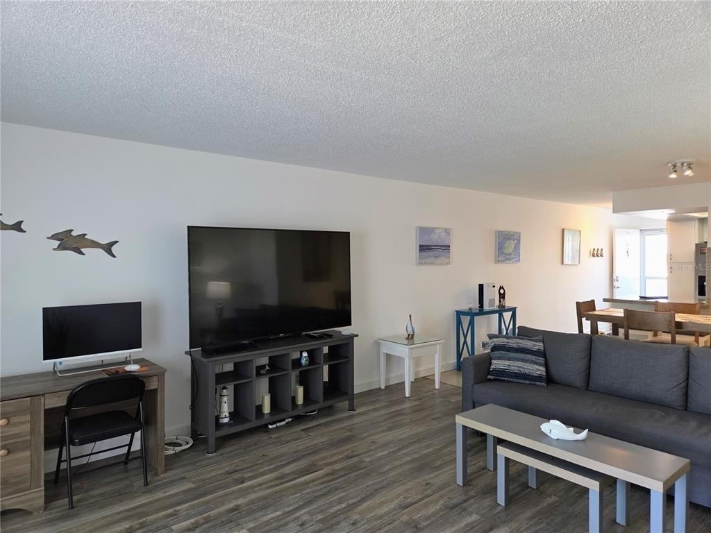 285 107th Avenue - Photo 6