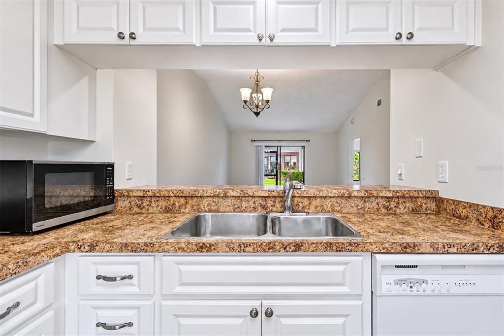 1817 Cypress Trace Drive - Photo 11
