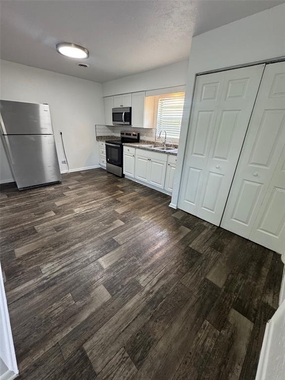 1640-1640 Ne 71st Place - Photo 3