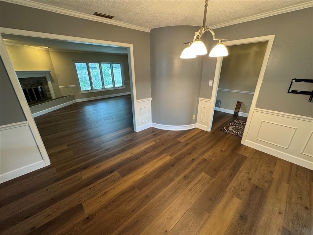 1903 Collier Drive - Photo 3