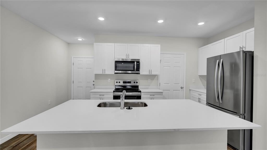 4321 Hillock Boulevard - Photo 7