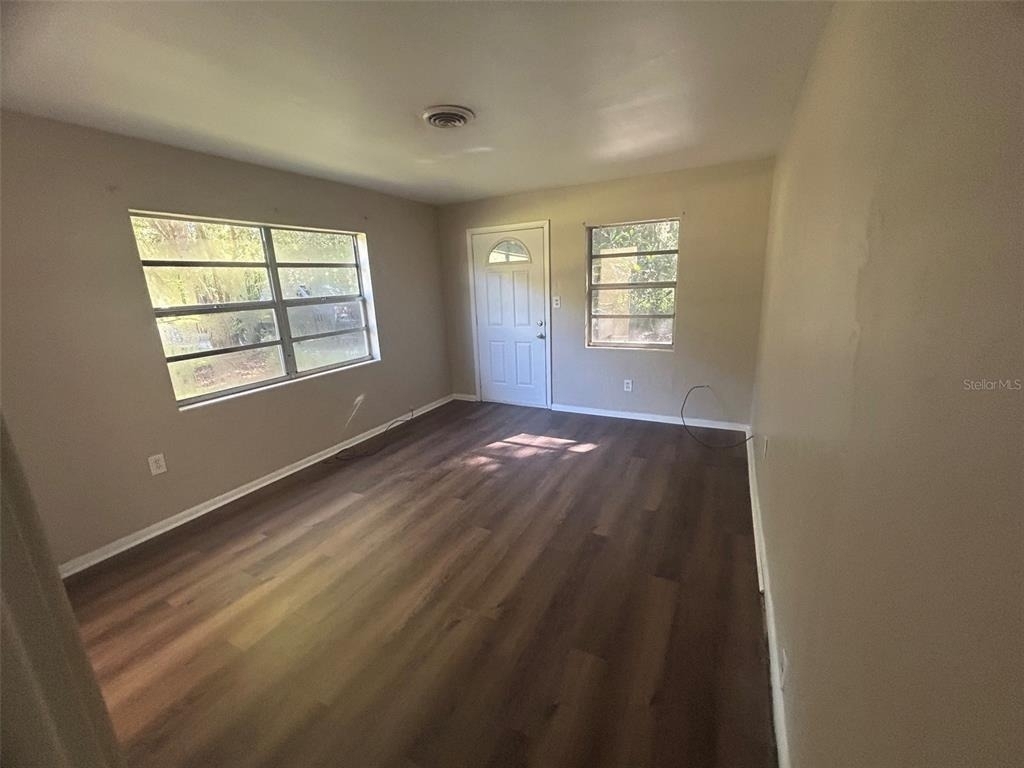 267 Seminole Avenue - Photo 1