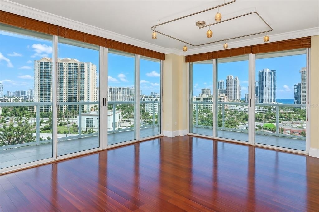 16500 Collins Avenue - Photo 7