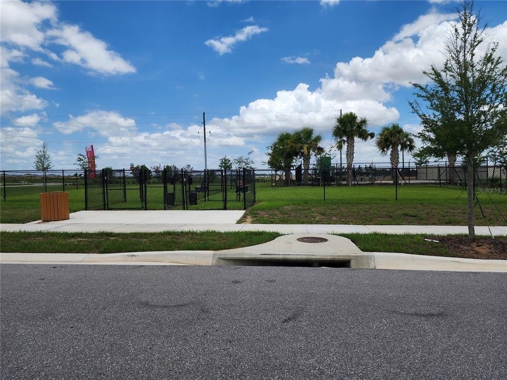 751 Richmond Estate Avenue - Photo 16