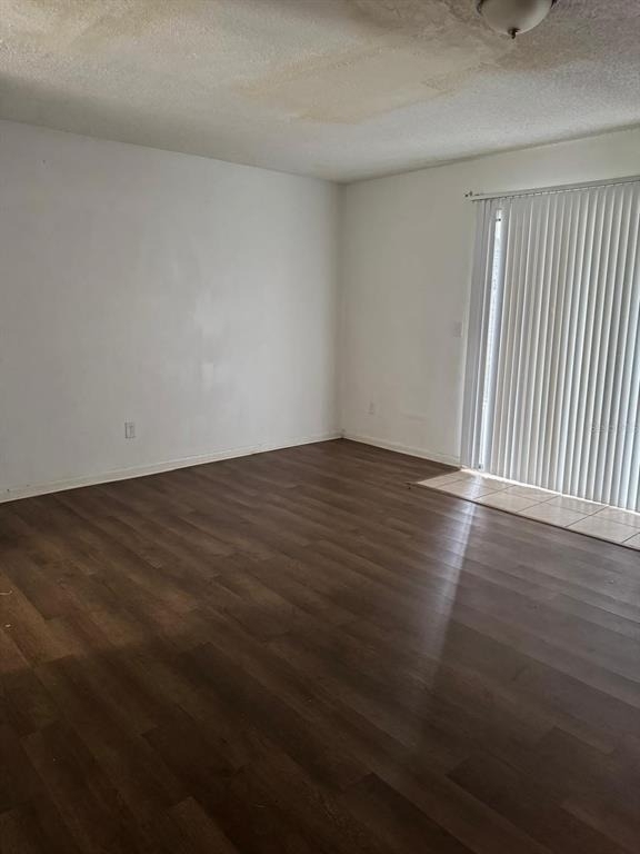 2336 Huntington Green Court - Photo 7
