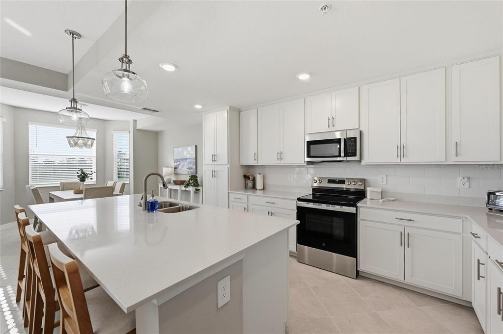 17630 Opal Sand Drive - Photo 4