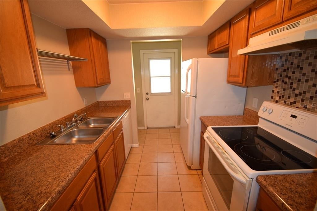 2237 Bordeau Court - Photo 1