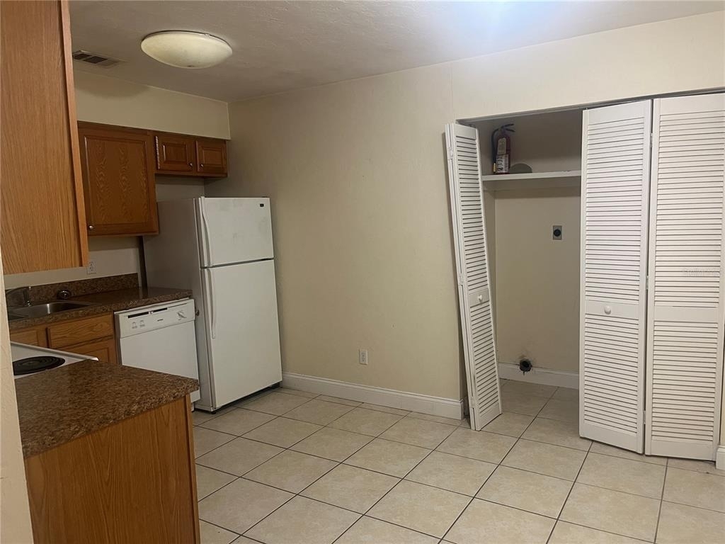 7200 Sw 42nd Place - Photo 2