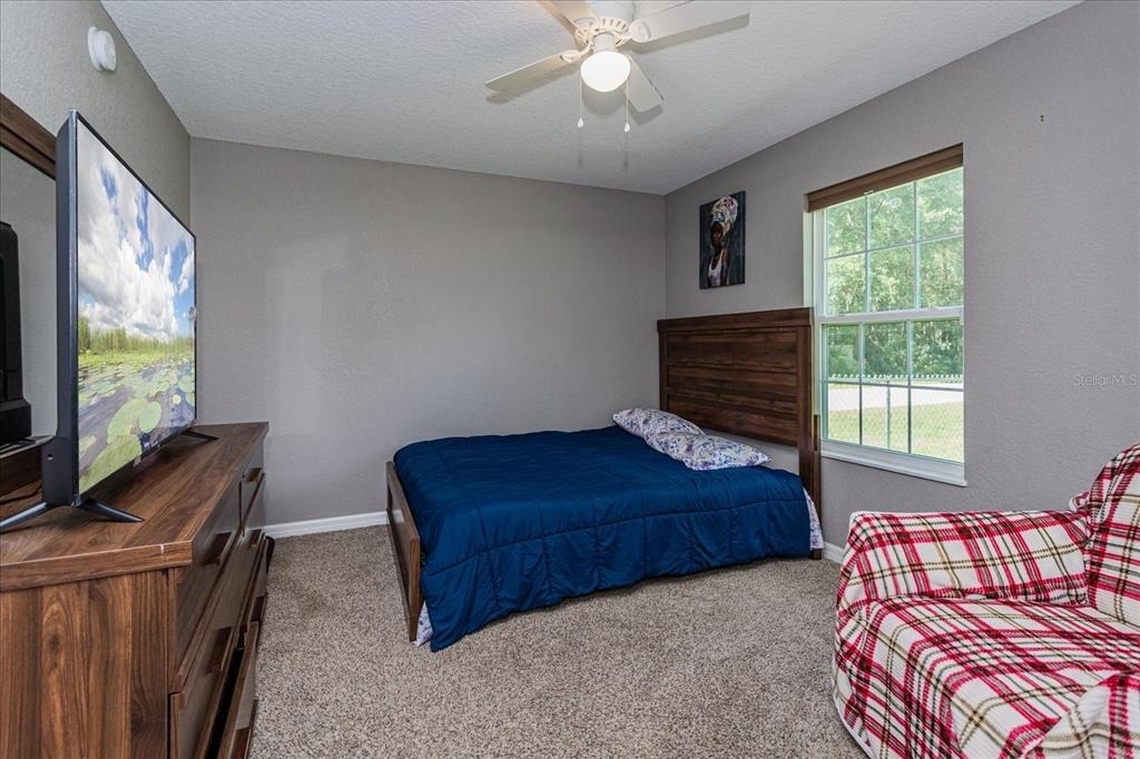 5056 Nw 61st Avenue - Photo 15