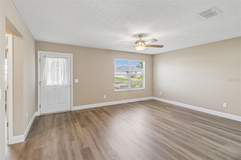 2609 Privada Drive - Photo 4