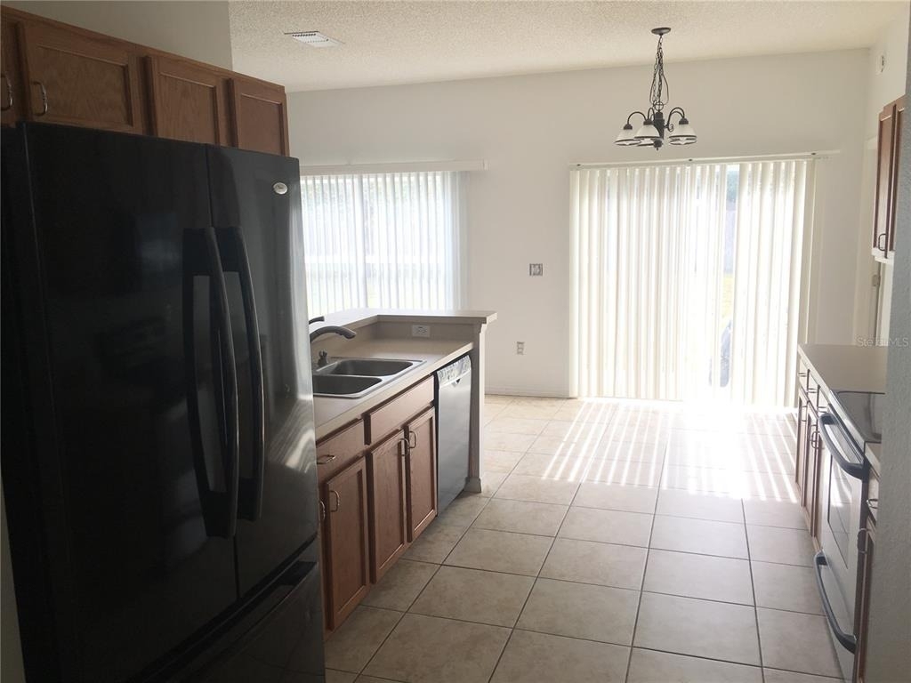 1726 Crowned Avenue - Photo 1