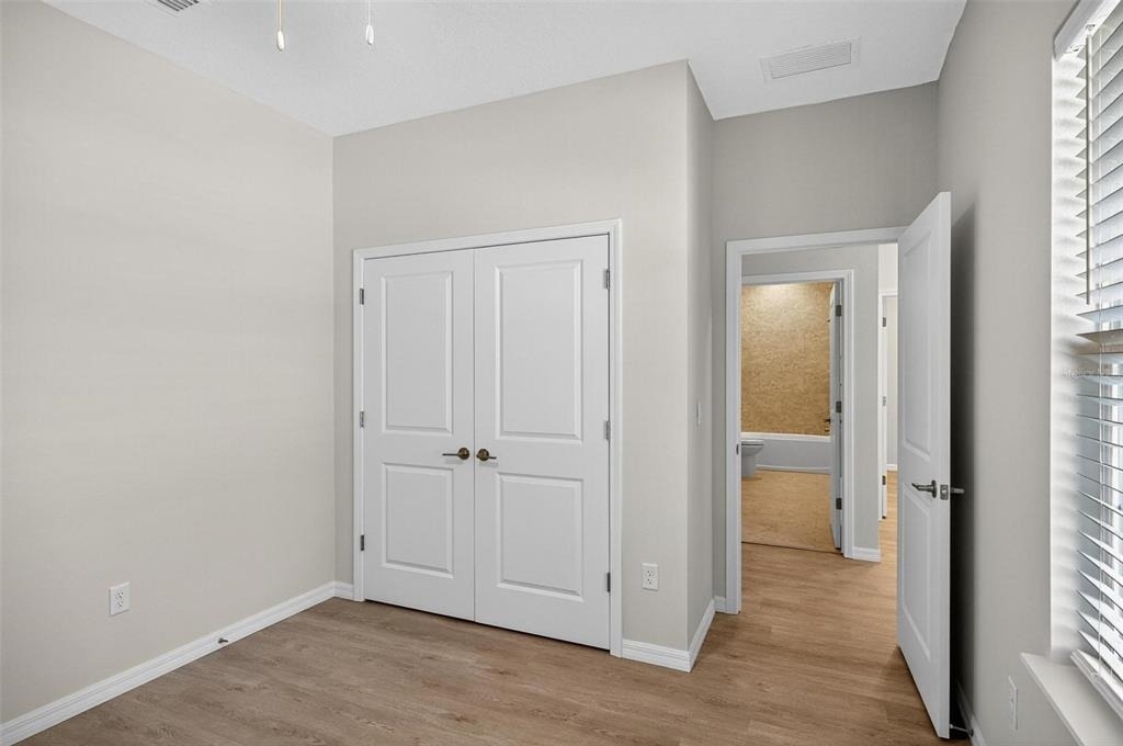 8 Squire Court - Photo 13