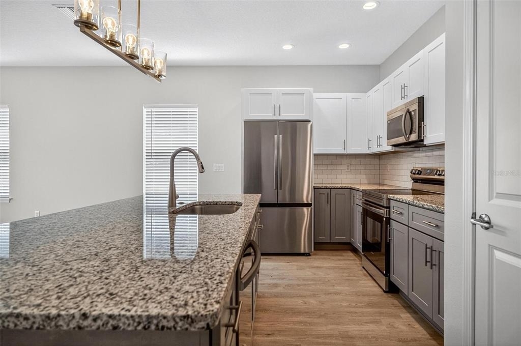8 Squire Court - Photo 2