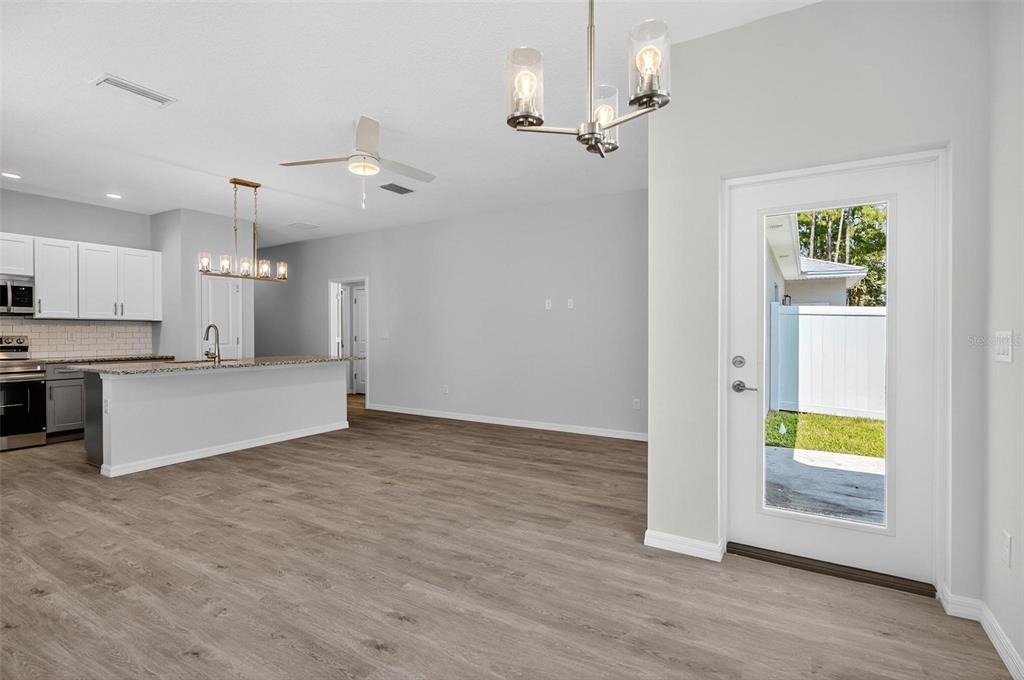8 Squire Court - Photo 6