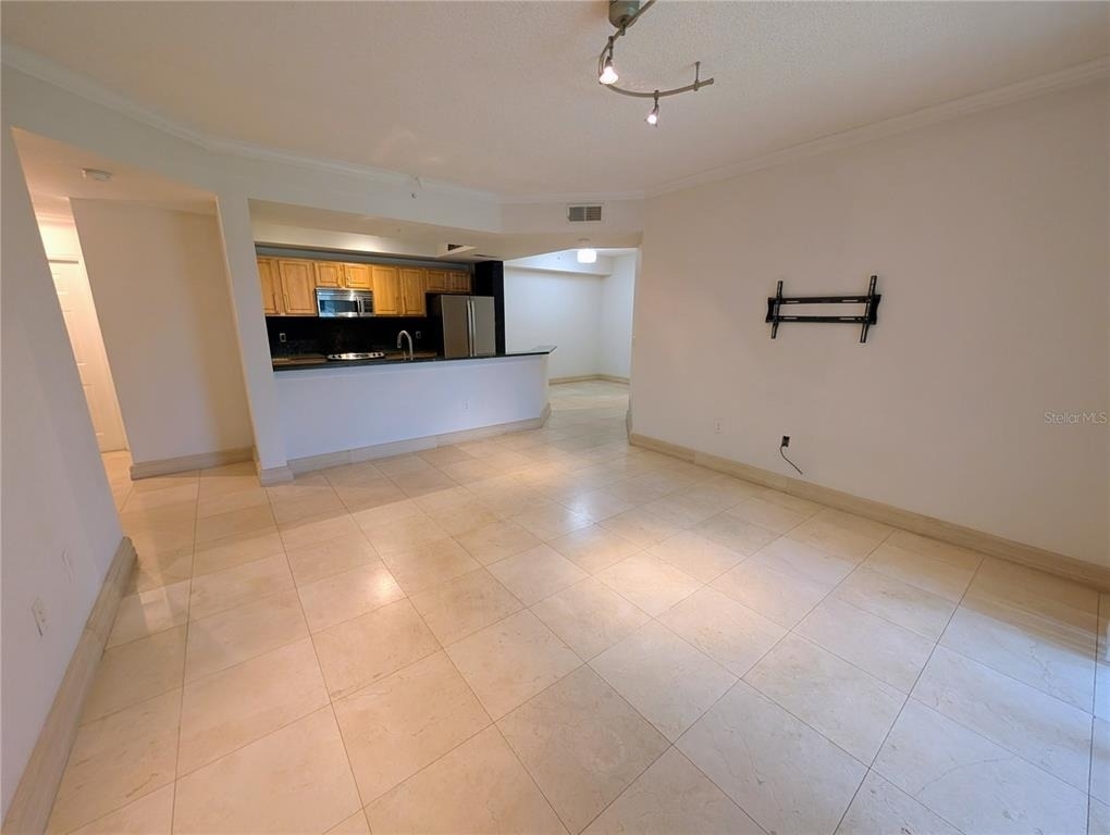 5001 Baraldi Circle - Photo 4