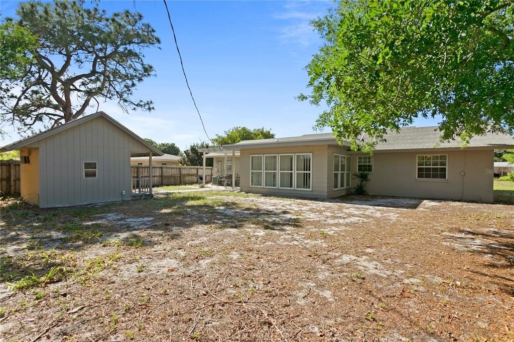 1694 Joyce Street - Photo 32