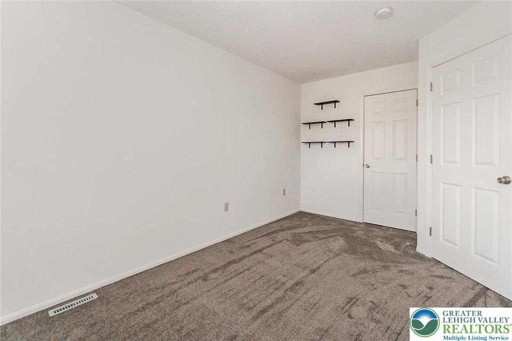 8134 Heritage Drive - Photo 19