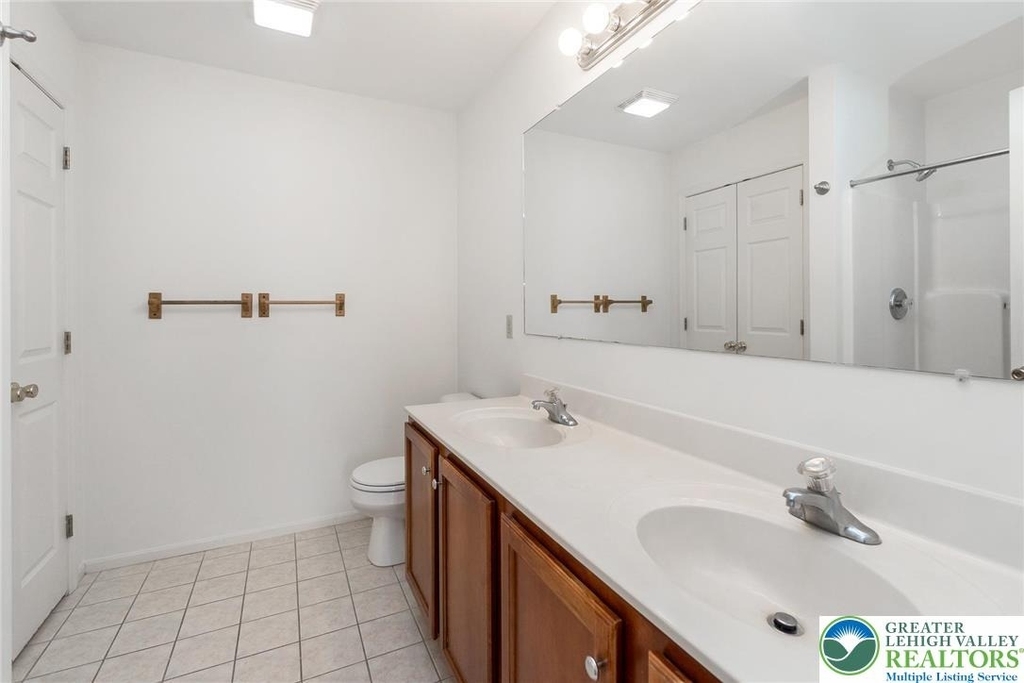 8134 Heritage Drive - Photo 16
