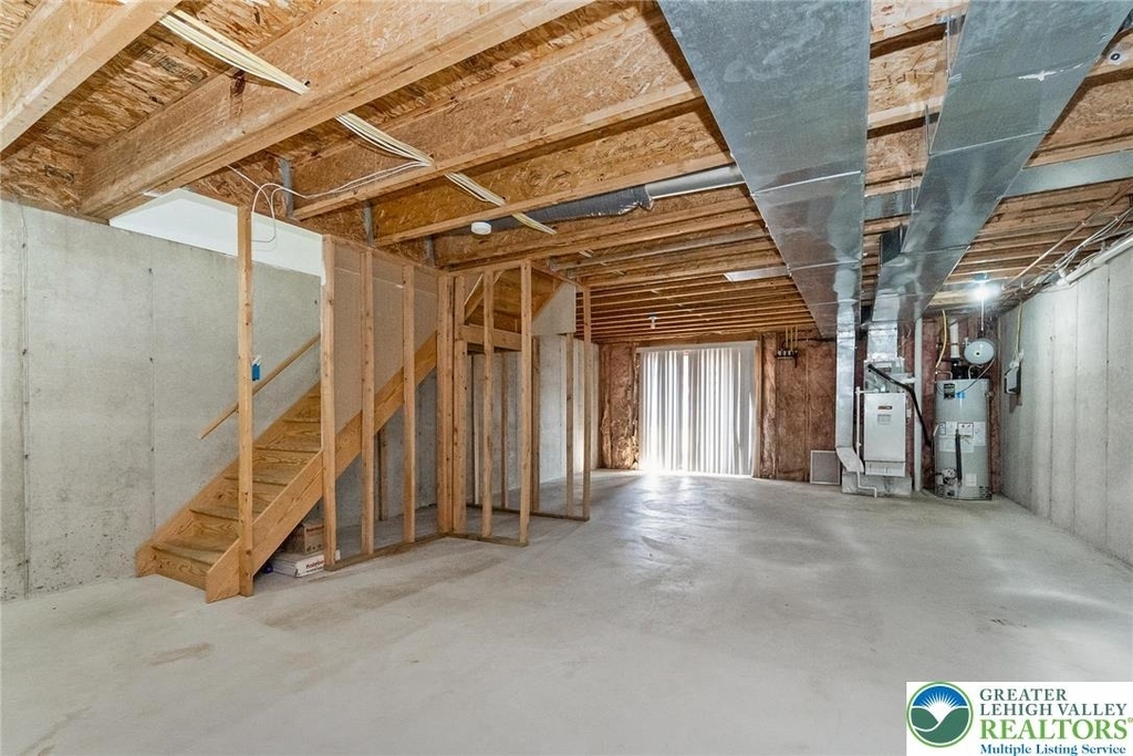 8134 Heritage Drive - Photo 24