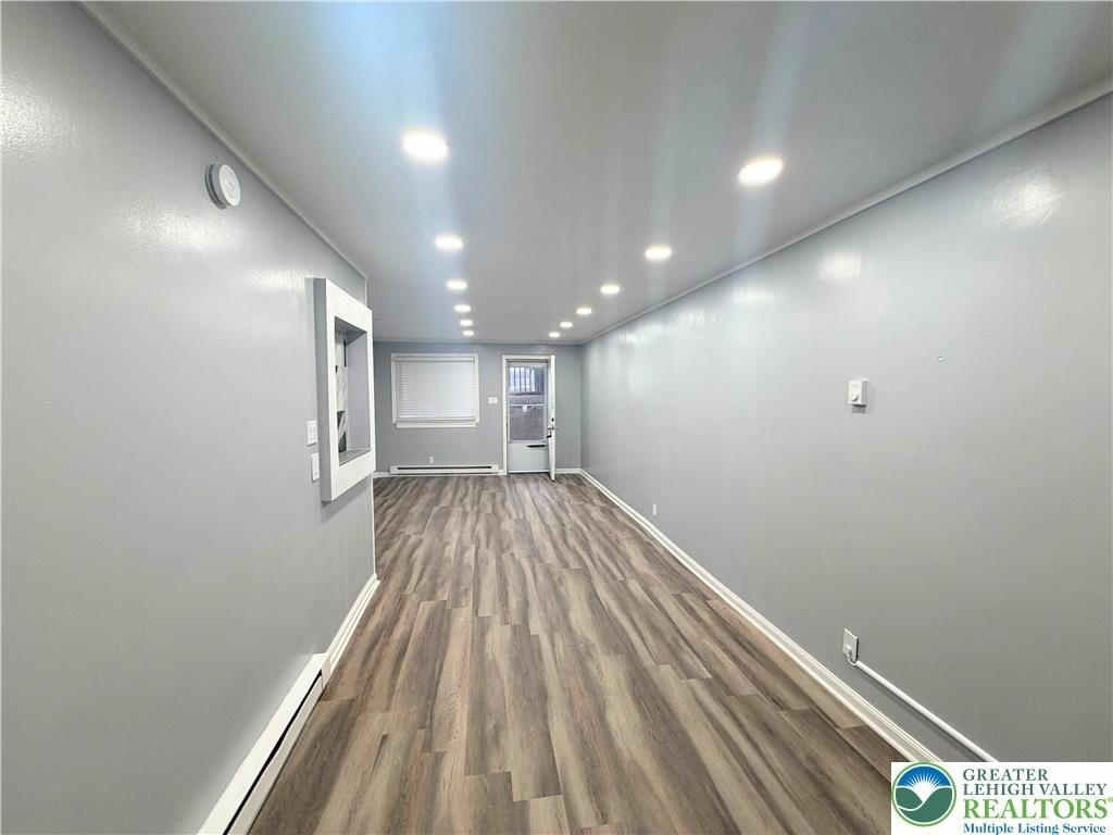 320 2nd Avenue - Photo 3