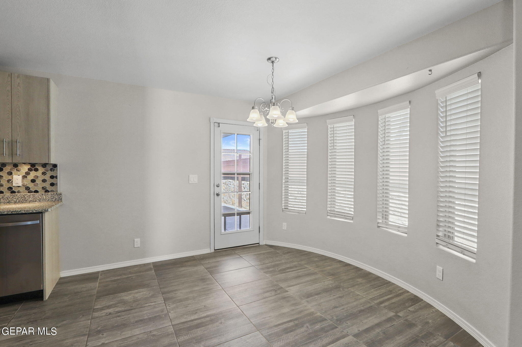 947 Follifoot Place - Photo 7