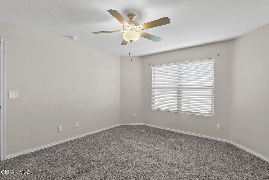 947 Follifoot Place - Photo 14