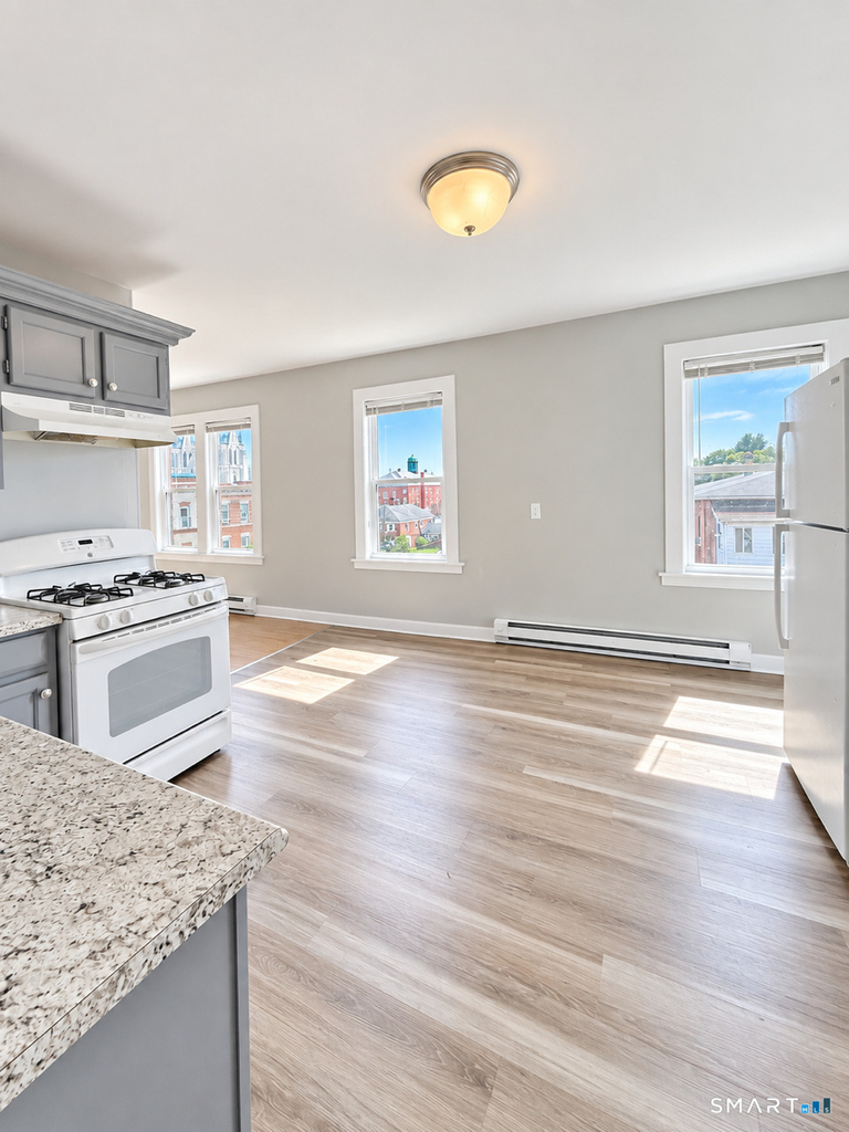 86 Gold Street - Photo 4
