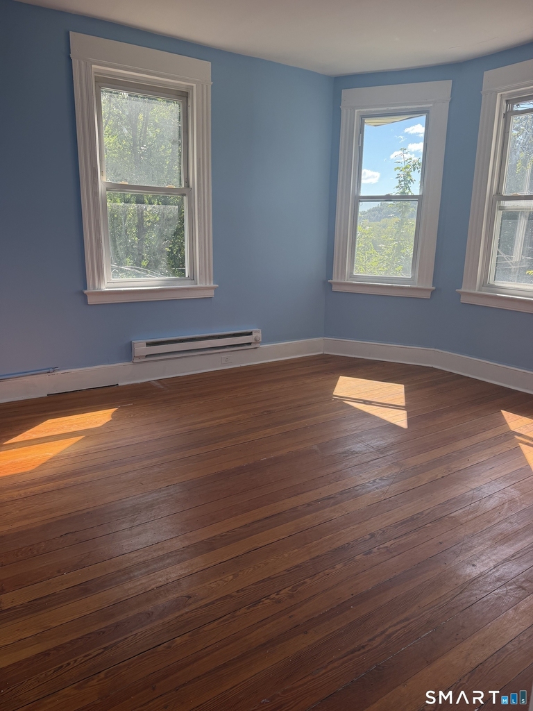 61 Lounsbury Street - Photo 0