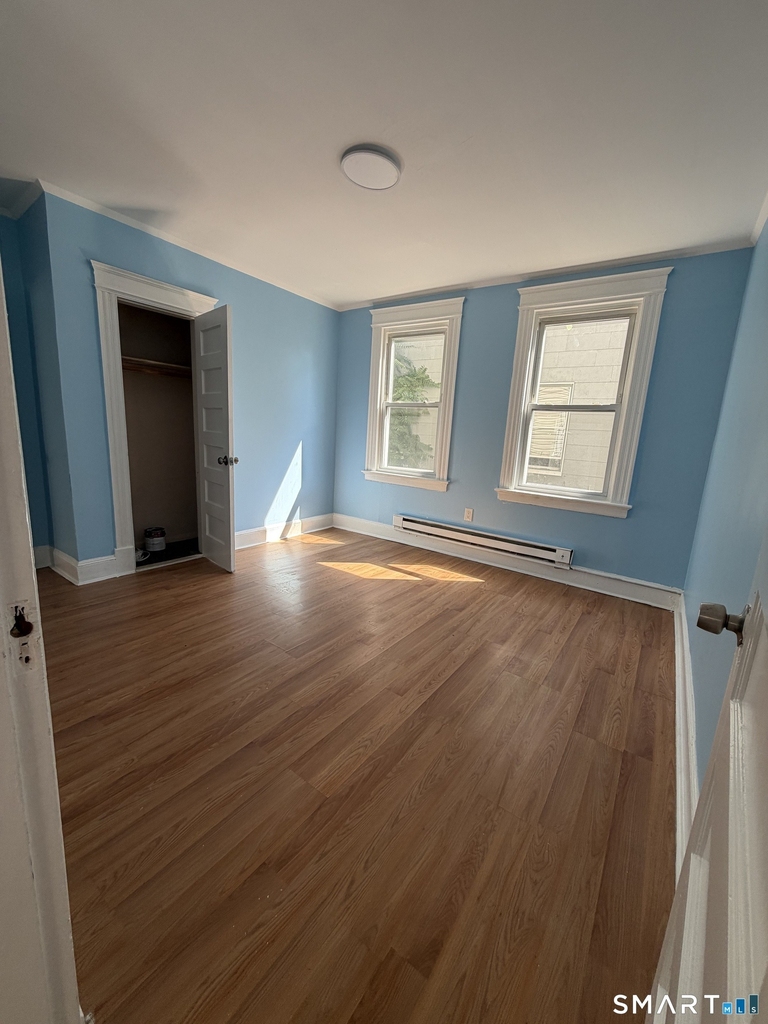 61 Lounsbury Street - Photo 1