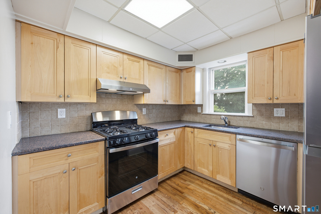 217 Ocean Drive - Photo 7