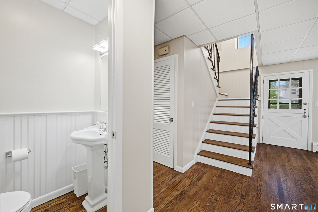 217 Ocean Drive - Photo 4