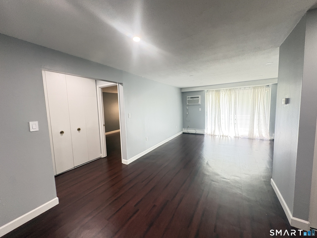 106 Oakwood Avenue - Photo 7