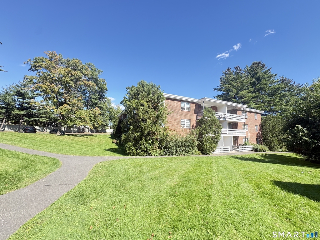 106 Oakwood Avenue - Photo 15