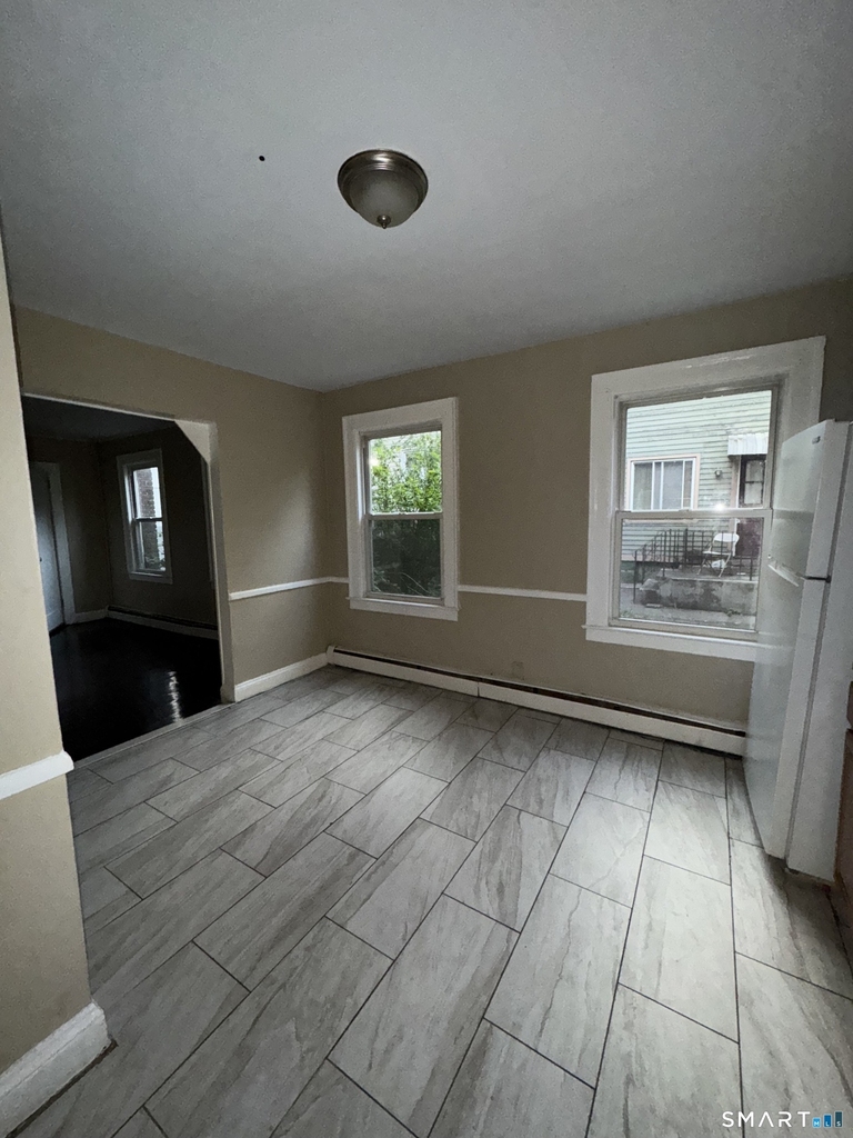 89 Hurlburt Street - Photo 2