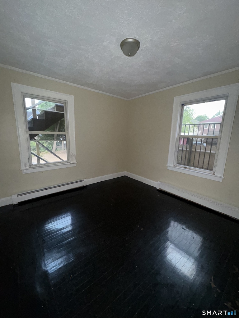 89 Hurlburt Street - Photo 5