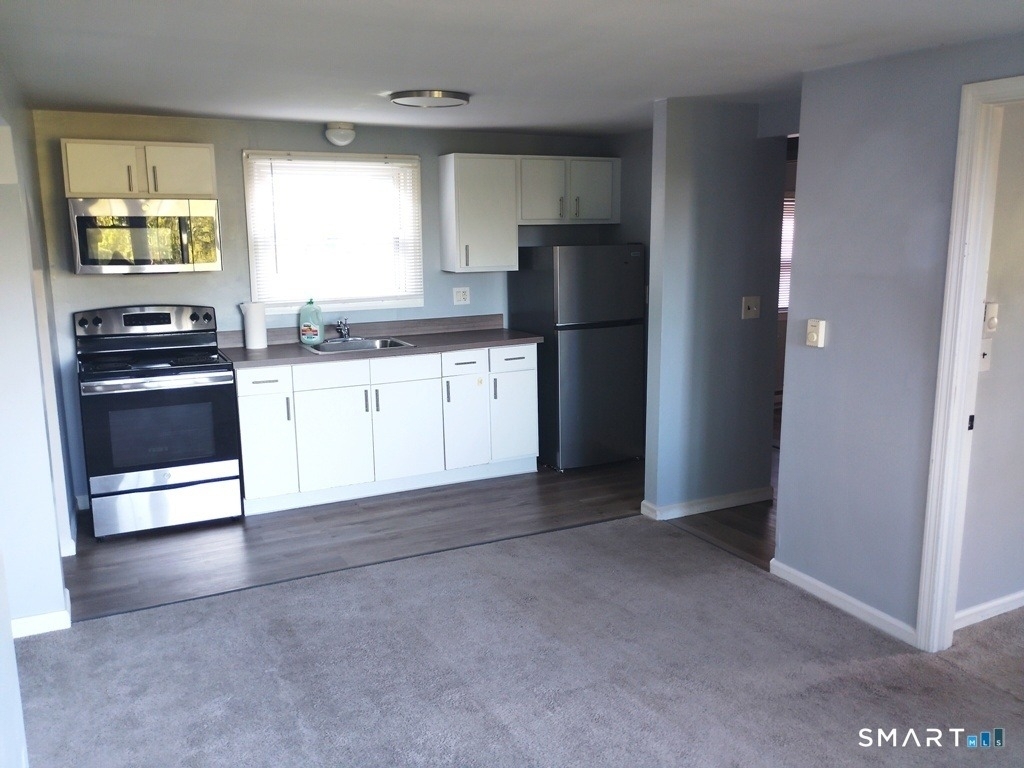 272 Springdale Avenue - Photo 2