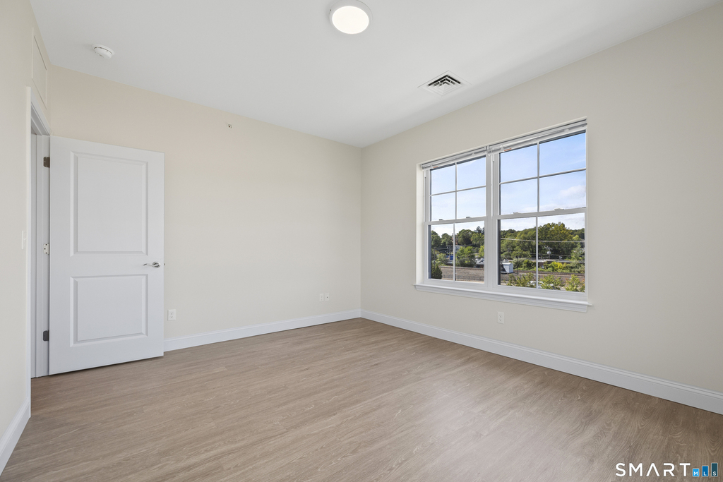 55 Steele Boulevard - Photo 15