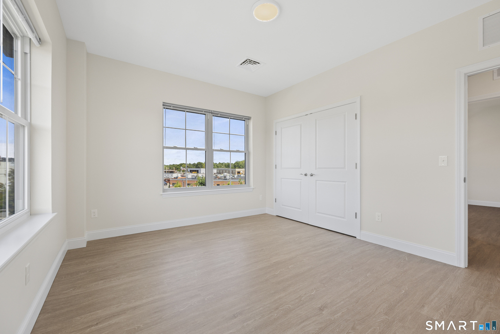 55 Steele Boulevard - Photo 13