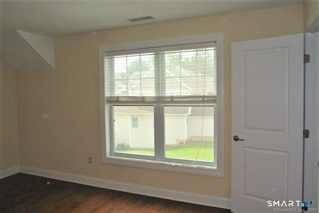 140 Kyles Way - Photo 17