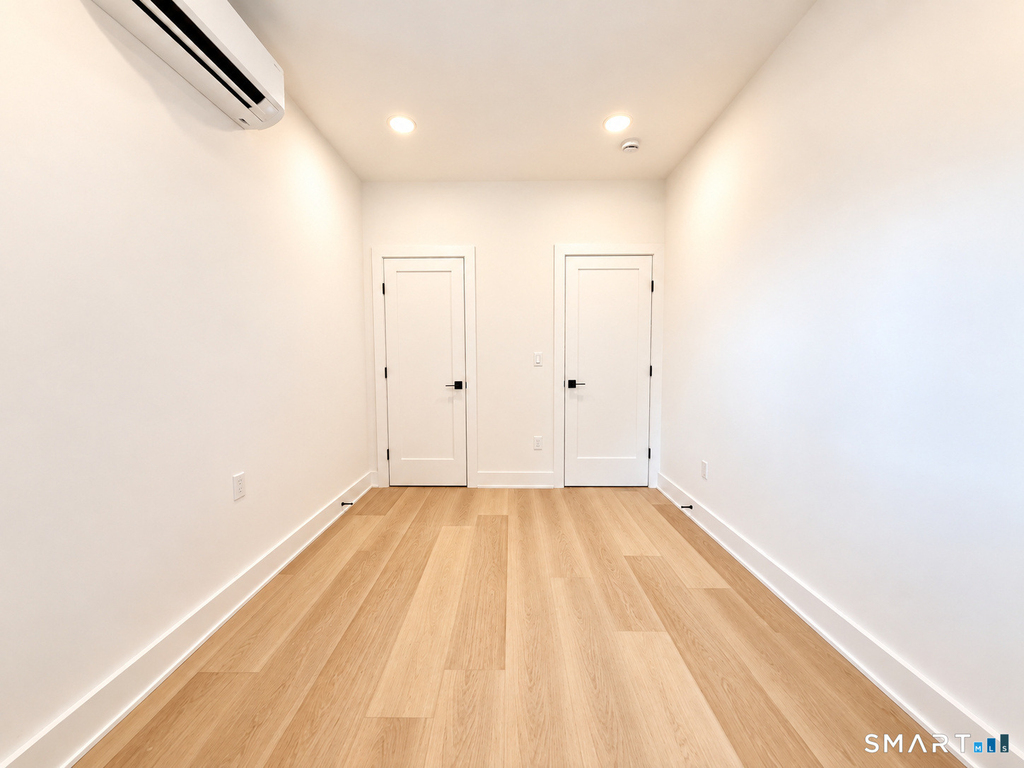 77 Ely Avenue - Photo 14