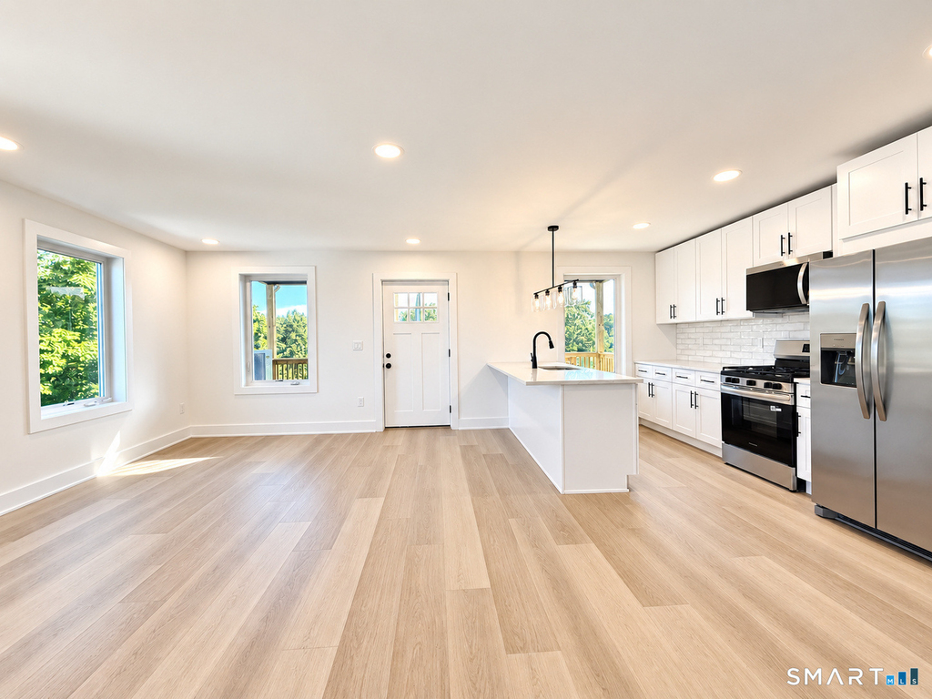 77 Ely Avenue - Photo 1