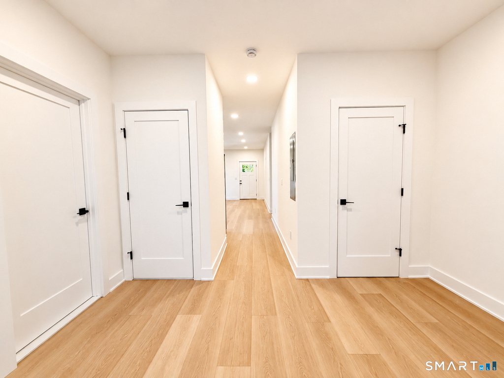 77 Ely Avenue - Photo 13