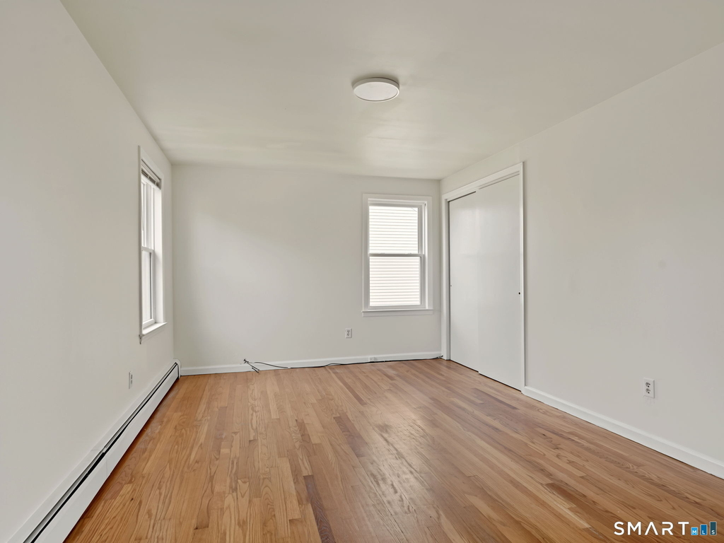 108 Kenwood Avenue - Photo 14