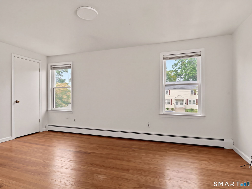 108 Kenwood Avenue - Photo 15