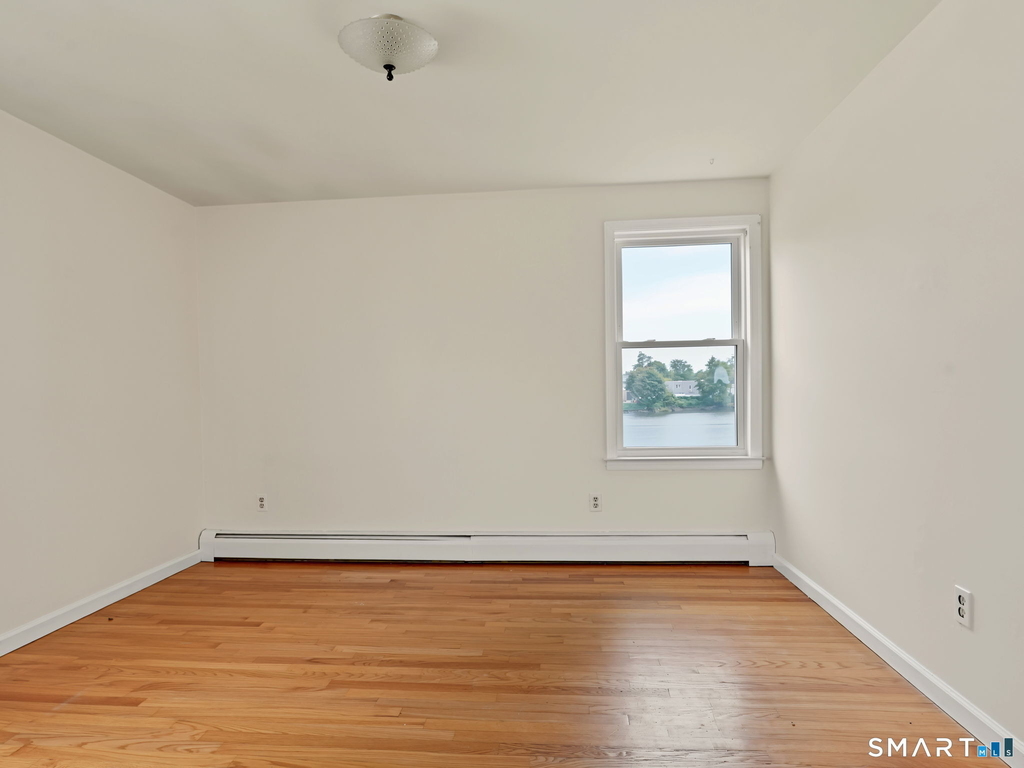 108 Kenwood Avenue - Photo 11
