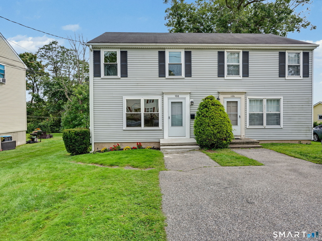 108 Kenwood Avenue - Photo 0