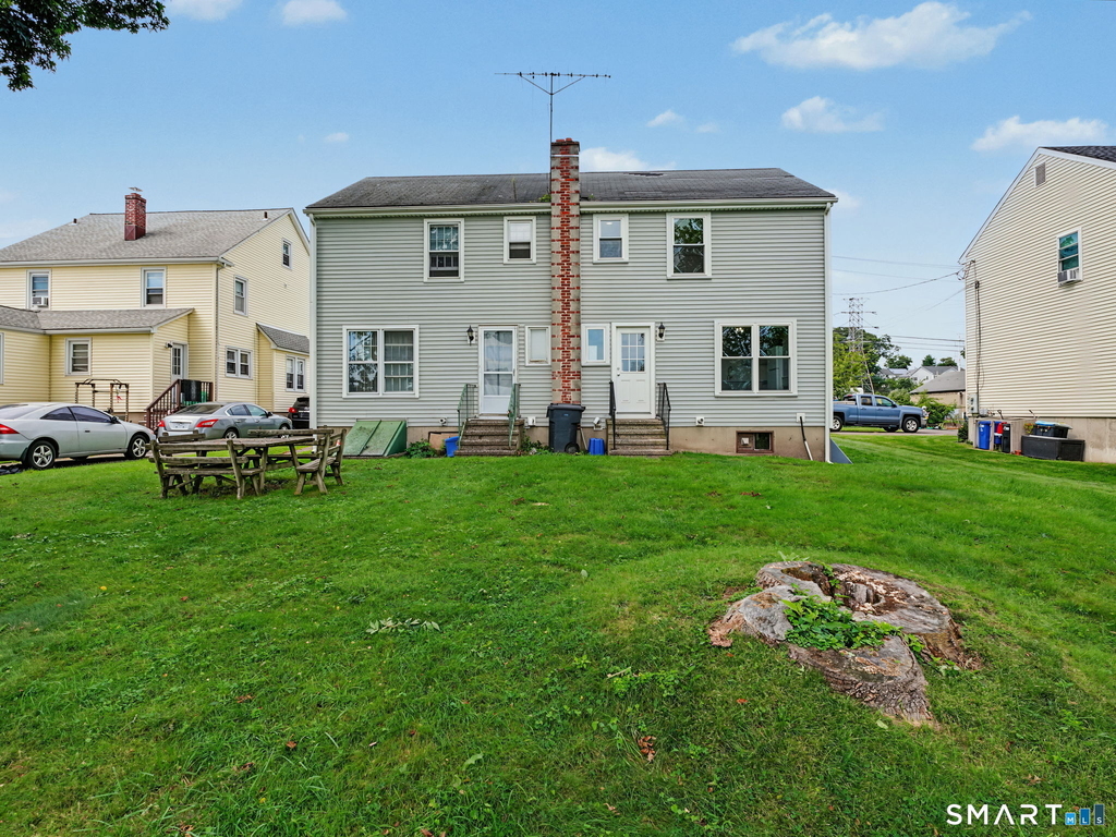 108 Kenwood Avenue - Photo 17