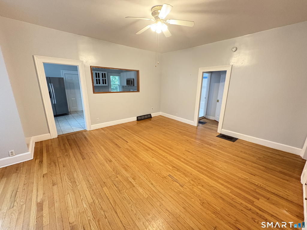 112 Wilcox Avenue - Photo 2