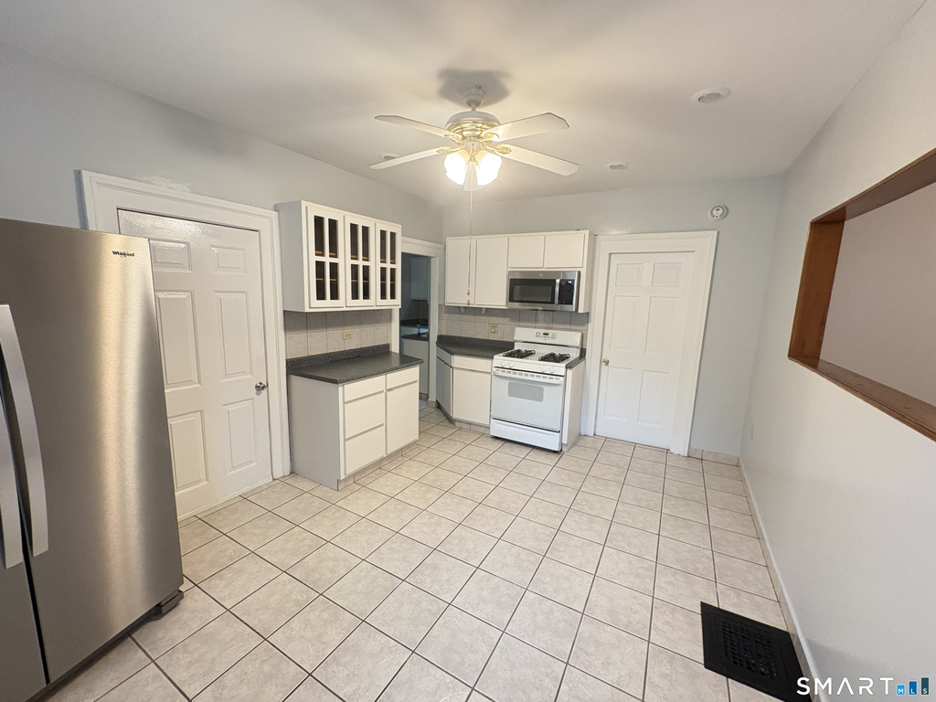 112 Wilcox Avenue - Photo 3