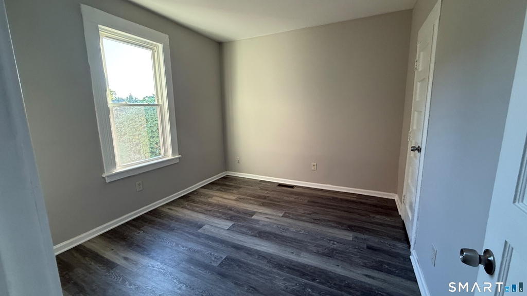 75 James Street - Photo 8